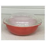 VINTAGE PYREX FLAMINGO PINK 2 QT. ROUND COVERED