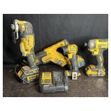 SET 4 DeWALT 20 VOLT TOOLS W/ CHARGER OSCILLATING