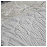 MATTRESS PAD 59" X 74" PILLOW TOP
