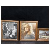 AUTOGRAPHED FRAMED PHOTOGRAPH OF TRISHA YEARWOOD
