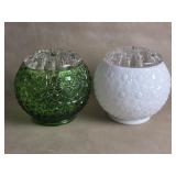 Pair Of Vintage L.E. Smith ? Daisy and Button