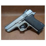 Smith & Wesson 9mm Parabellum Model 3953 With