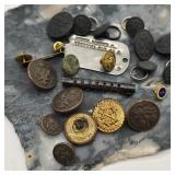 Military Buttons & Dog Tag Lot