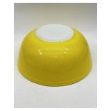 VINTAGE YELLOW PYREX MIXING BOWL 4 QT. NO. 404