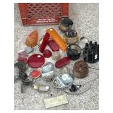AUTOMOTIVE & TRAILER LIGHT FIXTURES & LENSES