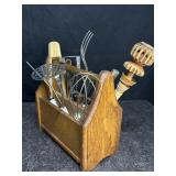 WOOD SILVERWARE/KITCHEN CADDY W/ UTENSILS
