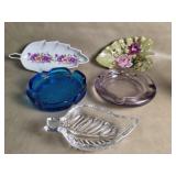 Vintage Glass , Leaf Dishes & Ashtrays Sun Purple