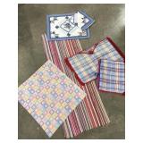MUTI-COLOR WOVEN RAG RUG, 2 SETS OF PILLOW SHAMS