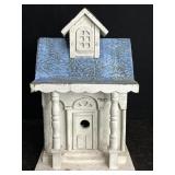 WOOD COLONIAL BIRD HOUSE W/ TIN ROOF