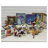 Small Vintage Toys +, Disney, Charlie Brown, Toy