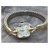 Elgin 17 Jewels USA Watch Works!
