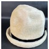 Ladies Hat La Vienna Made in Austria Cedar Crest