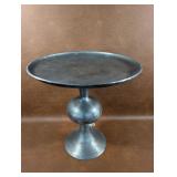 Harrison 14-inch Antique Silver Aluminum Cake