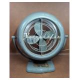 Vornado 10D1, 3 Speed Vintage Fan, Works On 1 out