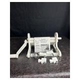MONSIEUR TENDER-IZE-EUR TABLE MOUNT CRANKING MEAT
