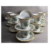 Lenox Holiday Holy And Berries Teacups Saucers &