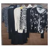 White House Black Market Sweaters Tops Sz M