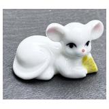 Bug House Bone China Mouse w/ Cheese  Japan