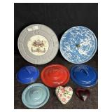 WARNER BROS. MOVOE REEL TIN, ENAMELWARE POT LIDS
