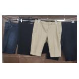 Womens Bermuda Shorts Sz 8 / 10