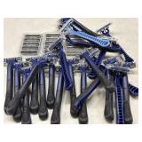 23 Disposable Gillette Razors w/ 3 Razor Head