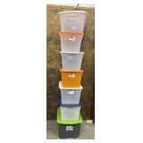 7 Sterilite Totes Sizes in Photos