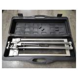 Large Tile Break W Case Tools