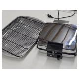 Black & Decker Waffle Iron Like New +