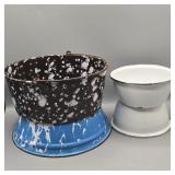 METAL ENAMELED BOWLS & COLENDAR