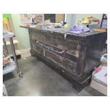 Large Commercial Check-Out Counter