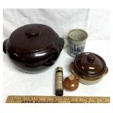 VTY of Pottery and other collectibles