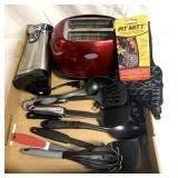 Toaster/can opener/kitchen utensils/pit mitt