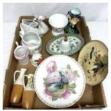 Knickknacks and collectibles