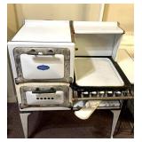 Antique porcelain white star stove/oven