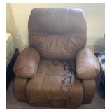Large reclining lift chair