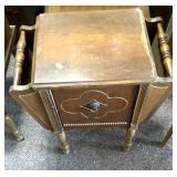 Antique stand/magazine rack