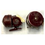 2 Fishing reels