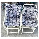 2 Lawn/deck chairs