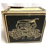 8 1/2 quart punch bowl 8 cups