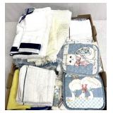 Oven mitts/placemats/dish towels