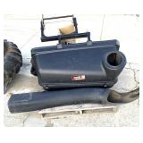 John Deere Lawn & leaf bagger