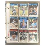 198586 Topps Baseball cards approximently 449 card