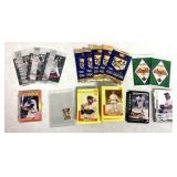 Vty of Baseball cards, see description for details