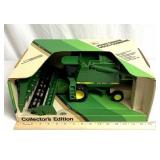 John Deere Ertl 9600 combine