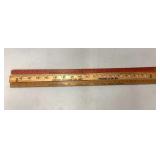 Yardsticks with area advertising