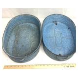 Roaster pans/primitive decor