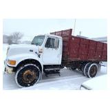 1994 International 4700 DT-408 Diesel Automatic