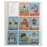 8- 1971 Topps Football Cards