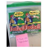 8 Pack 1991 Topps Football Cards