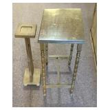 End table/small plant